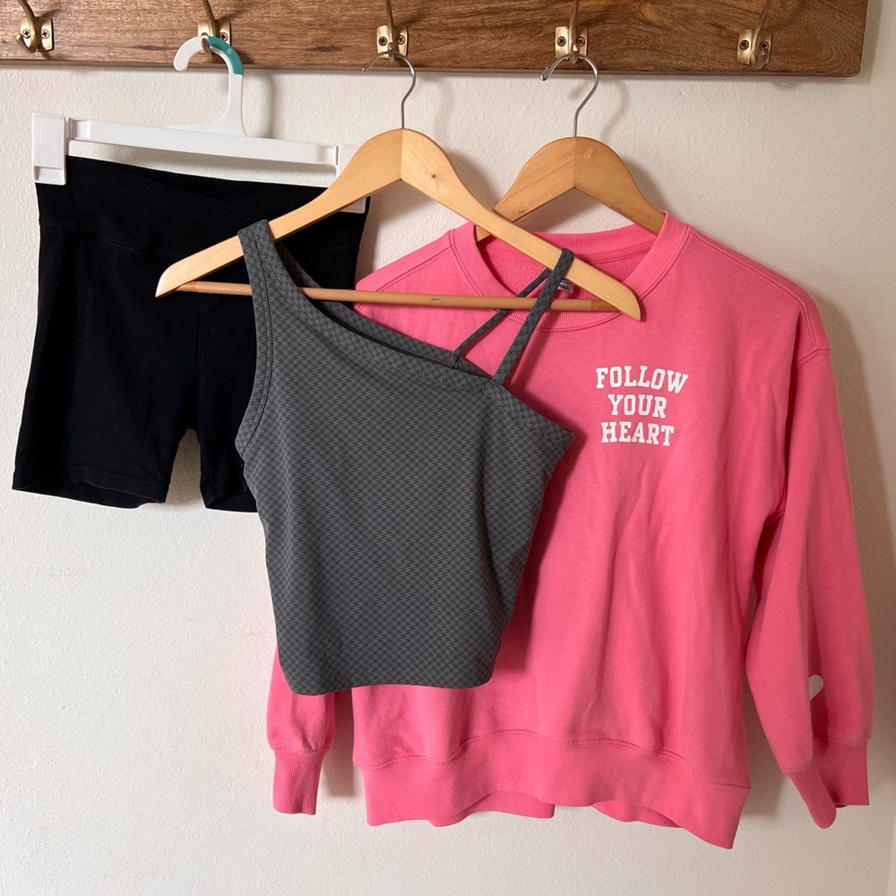 GAP/Old Navy/All in Motion Activewear and Sweater outfit Girls 10/12